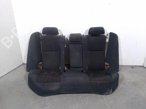 Stol bak TOYOTA COROLLA Saloon (_E15_) 2.0 D-4D (ADE150) (126 hp) 32301569