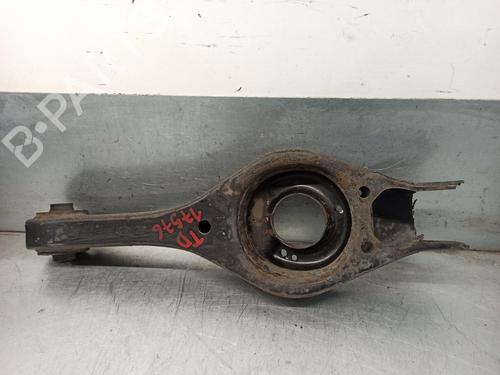 Right rear suspension arm HYUNDAI i30 Estate (FD) 1.6 CRDi | BP12147662M15 