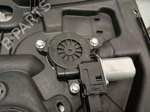 Rudehejsemekanisme ventre foran MAZDA 3 (BL) 2.2 MZR CD (BL10) | BP29856671C22