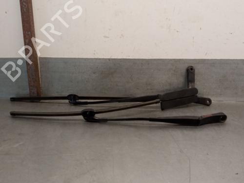 Vindrute viskerarm VW TOUAREG (7P5, 7P6) 3.0 V6 TDI (240 hp) 28143413