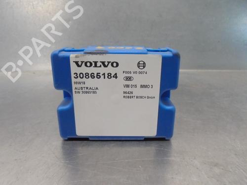 Used Electronic module VOLVO S40 I (644) 1.6 (109 hp) 17200146