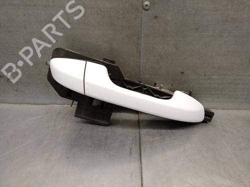 front-right-exterior-door-handle-kia-sportage-iv-ql-qle-2015-2016-2017-2018-2019-2020-2021-2022-36359253 main image