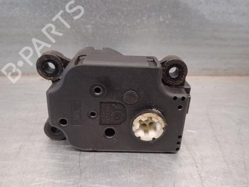 Ventilator motor LAND ROVER DISCOVERY III (L319) 2.7 TD 4x4 | BP12206809M62 