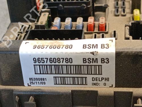 Fuse box PEUGEOT 206+ (2L_, 2M_) 1.1 | BP37446391E1 - Image 3