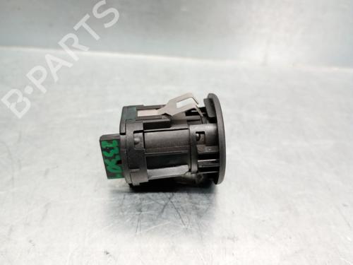 Switch BMW X1 (F48) sDrive 18 d | BP27900105I30 