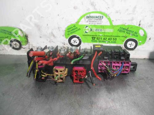 Fuse box VW PASSAT B5 (3B2) 2.3 VR5 | BP2321494E1 