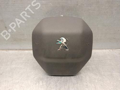Used Driver airbag PEUGEOT 3008 II SUV (MC_, MR_, MJ_, M4_) 1.2 THP/ PureTech 130 (MRHNSM, MRHNSU, MRHNSJ, MRHNYW,... (131 hp) 30704123