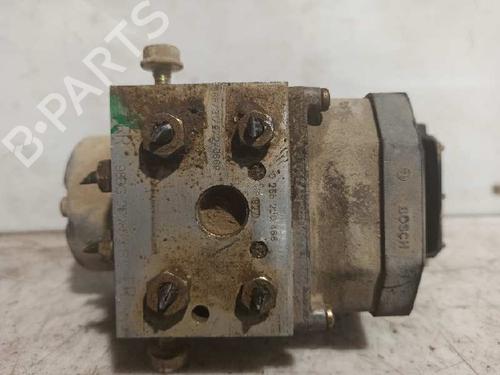 Used ABS pump FORD MONDEO II (BAP) [1996-2000]  8169126