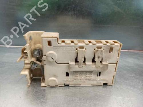 Used Fuse box BMW 7 (E38) 725 tds (143 hp) 5664463