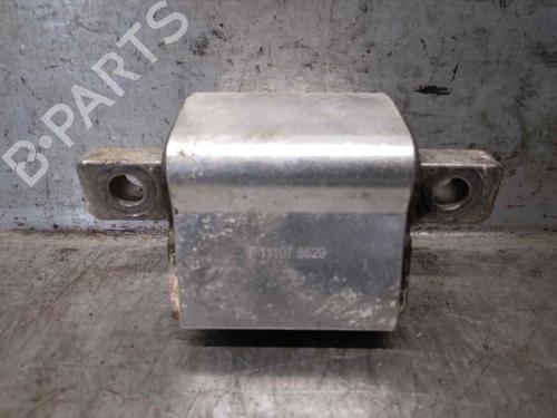 Used Support MERCEDES-BENZ CLK (C208) CLK 200 (208.335) (136 hp) 17050719