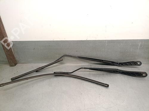 Front windshield wiper arm FORD TRANSIT COURIER B460 MPV 1.5 TDCi | BP31052424C143 - Image 2