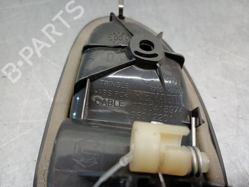 Poignée intérieure avant gauche RENAULT MASTER II Van (FD) 2.8 dTI (FD0C, FD0F, FD2B, FD2F, FD3C, FD3F) | BP29940643I13