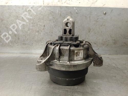 Used Engine mount Engine mount BMW 5 (F10) 520 d (184 hp) 33289584 33289584