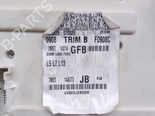 Fuse box FORD FOCUS II (DA_, HCP, DP) 2.0 TDCi | BP28327034E1 