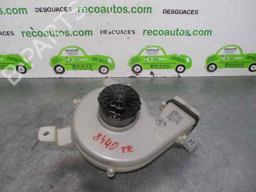 Used Heater blower motor TOYOTA PRIUS Saloon (_W1_) 1.5 Hybrid (NHW1_) (72 hp) 2816382