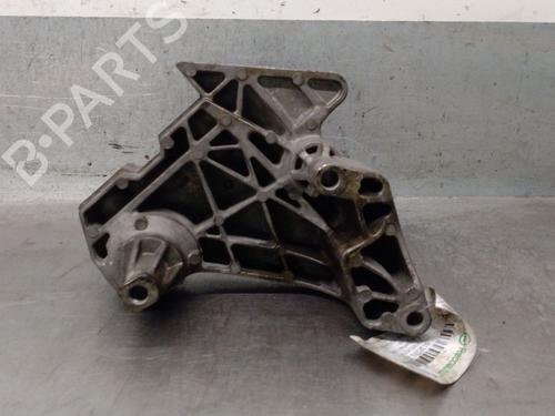 Used Engine mount Engine mount 37496181 37496181