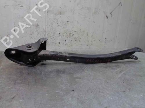 Højre bagtil bærearm SUBARU IMPREZA Estate (GG) 2.0 i R AWD (GG9) (160 hp) 4889514