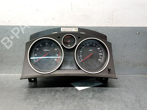Used Instrument cluster OPEL ASTRA H (A04) 1.6 (L48) (105 hp) 32773992