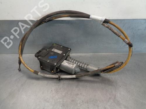 Used Electric handbrake OPEL INSIGNIA A Sports Tourer (G09) 2.0 CDTI (35) (160 hp) 10631596