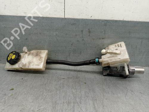 Used Brake master cylinder FORD KUGA II (DM2) 1.6 EcoBoost (150 hp) 32122196