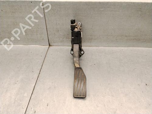 Pedal Pedal SUZUKI GRAND VITARA II (JT, TE, TD) 2.4 All-wheel Drive (JB424) (169 hp) 39688211 39688211