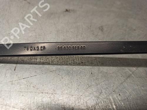 Front windshield wiper arm PEUGEOT 5008 (0U_, 0E_) 1.6 HDi | BP8378575C143 