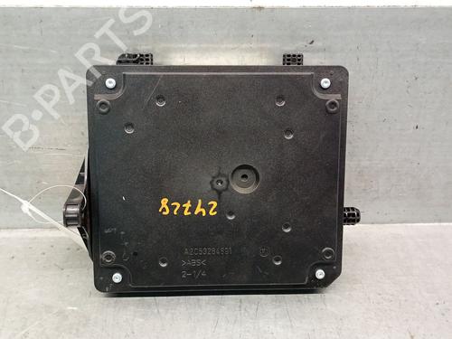 Used Fuse box RENAULT MEGANE III Hatchback (BZ0/1_, B3_) 1.2 TCe (BZ2B, BZ11) (116 hp) 32403700