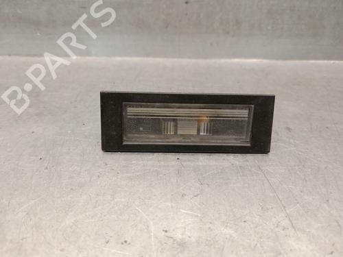 Éclairage de plaque d'immatriculation FIAT 500L (351_, 352_) 1.3 D Multijet (199LXY1A, 199LXY11) (84 hp) 31940030