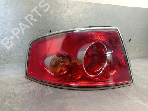Used Right taillight SEAT IBIZA III (6L1) 1.4 16V (75 hp) 27873228