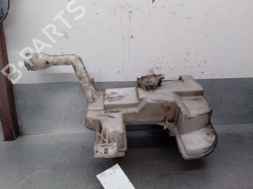 Used Windscreen washer tank Windscreen washer tank 37154554 37154554