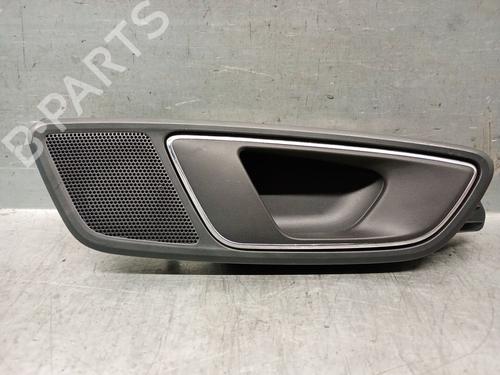 Højre bagtil invendig håndtag SEAT ATECA (KH7, KHP) 1.6 TDI (115 hp) 22727498