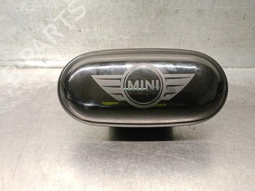 Used Glove box Glove box MINI MINI COUNTRYMAN (R60) One D (90 hp) 39992357 39992357