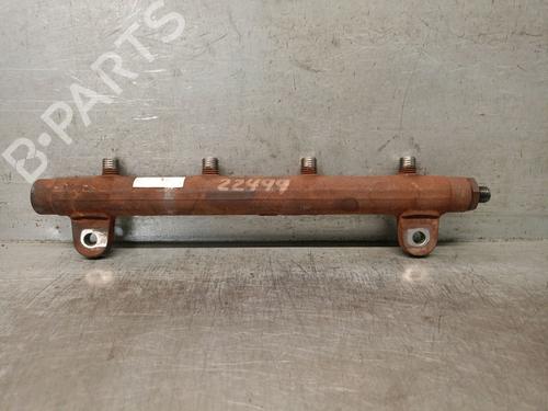 Used Injection rail LAND ROVER RANGE ROVER III (L322) 3.6 D 4x4 (272 hp) 26124290