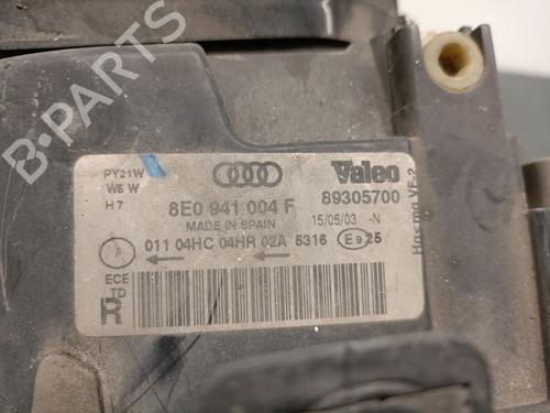 Højre forlygte AUDI A4 B6 (8E2) 1.9 TDI | BP32289493C29 