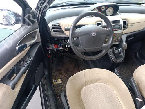 Fuse box LANCIA YPSILON (843_) 1.4 16V (843.AXC11, 843.AXC1B, 843.AXC1A) | BP37446398E1 - Image 11