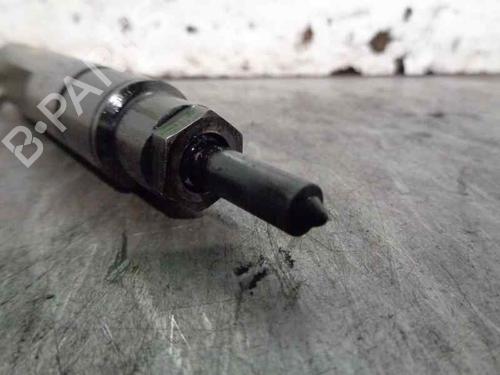 Spreder / Dyse AUDI 80 B2 Saloon (811, 813, 814, 819, 853) 1.8 | BP27999660M100