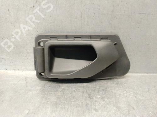 Used Front left interior door handle Front left interior door handle PEUGEOT 306 Hatchback (7A, 7C, N3, N5) 2.0 XSi (121 hp) 33887480 33887480