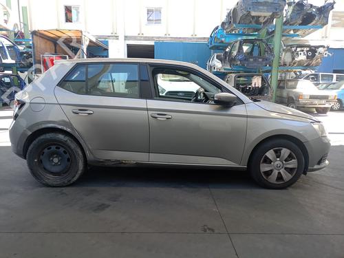 Left front window switch SKODA FABIA III (NJ3) 1.0 | BP39093926I27 - Image 9