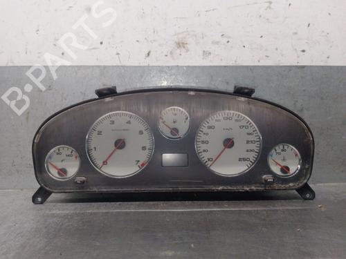 Used Instrument cluster Instrument cluster PEUGEOT 406 (8B) 1.8 16V (116 hp) 40506547 40506547