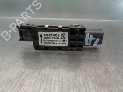 Used Electronic module AUDI A8 D3 (4E2, 4E8) 3.0 TDI quattro (233 hp) 20263877