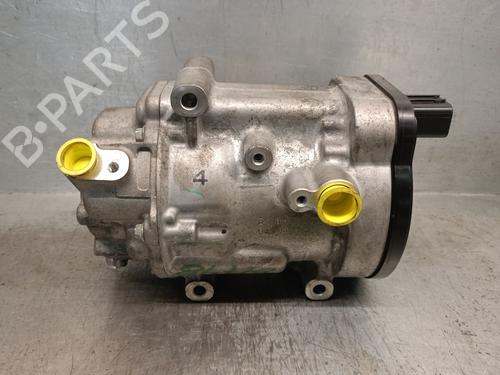 Used AC compressor AC compressor TOYOTA COROLLA Saloon (_E21_) 1.8 VVTi Hybrid (ZWE211, MZEA12) (98 hp) 32760518 32760518
