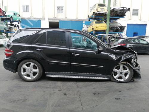Trunk håndtak MERCEDES-BENZ M-CLASS (W164) ML 350 4-matic (164.186) | BP16444199C132 