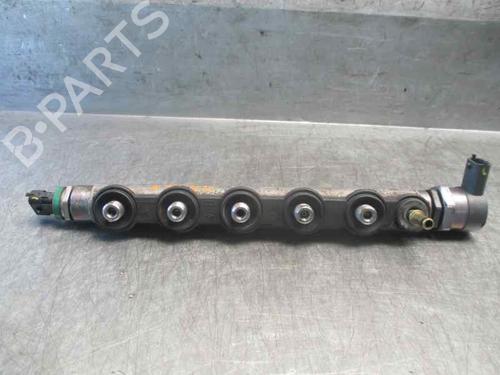 Used Injection rail Injection rail 7863466 7863466