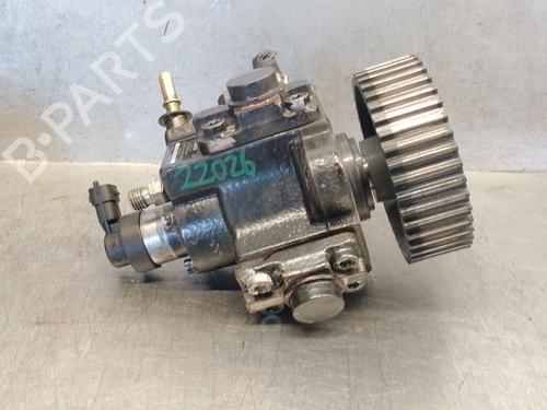 Used Injection pump Injection pump FIAT GRANDE PUNTO (199_) 1.9 D Multijet (130 hp) 23218519 23218519