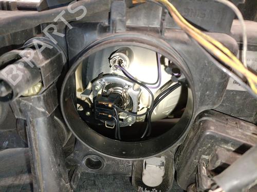 Right headlight VOLVO S60 I (384) 2.4 | BP33184762C29 - Image 6