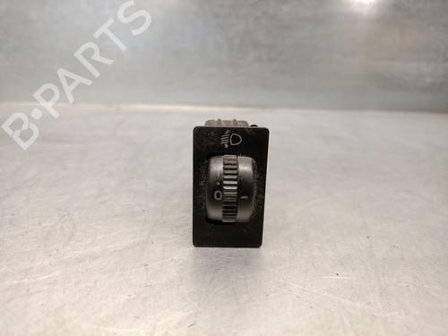 Used Headlight switch TOYOTA AVENSIS (_T25_) 2.0 VVTi (AZT250_) (155 hp) 22901756