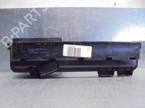 Fuse box BMW 5 (E60) 520 d | BP8593412E1 