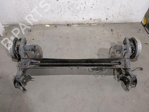 Used Rear axle RENAULT ZOE (BFM_) ZOE (58 hp) 26323041
