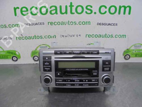 Used Radio HYUNDAI SANTA FÉ II (CM) 2.2 CRDi GLS 4x4 (150 hp) 4608508