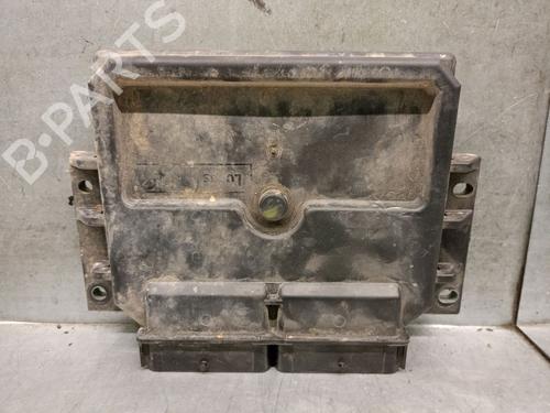engine-control-unit-ecu-renault-kangoo-express-fc01_-1997-39722804 main image